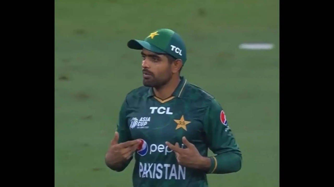 Babar Azam had an argument with the umpire during the Sri Lanka match against Asia Cup 2022