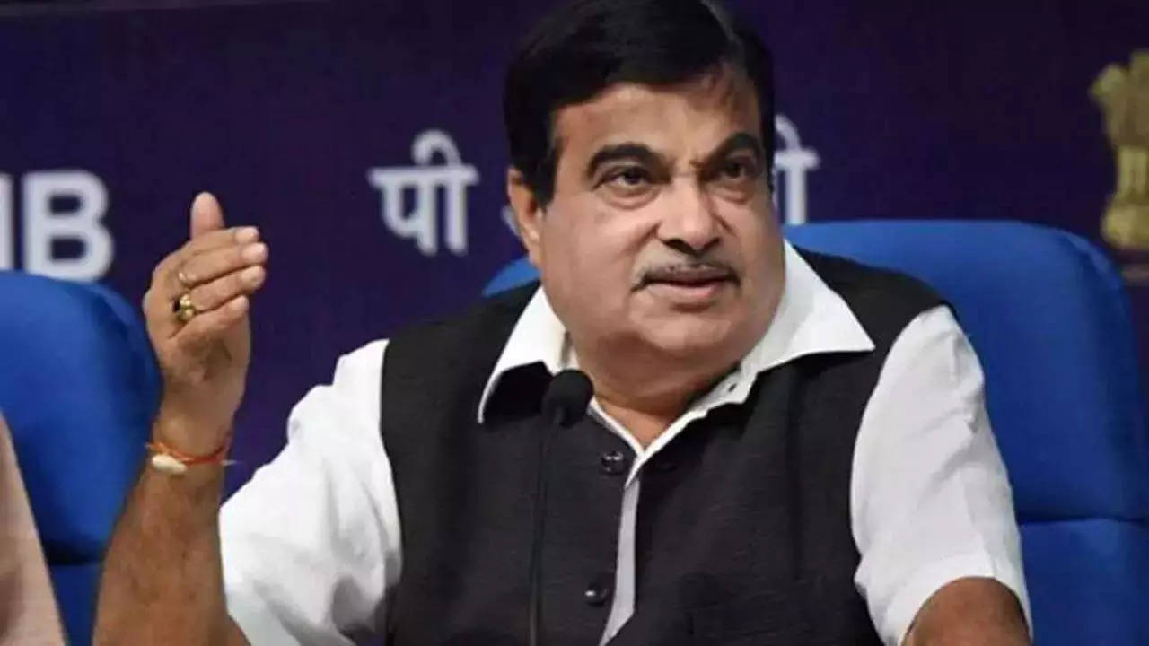 Gadkari pitches India's infra sector to US investors