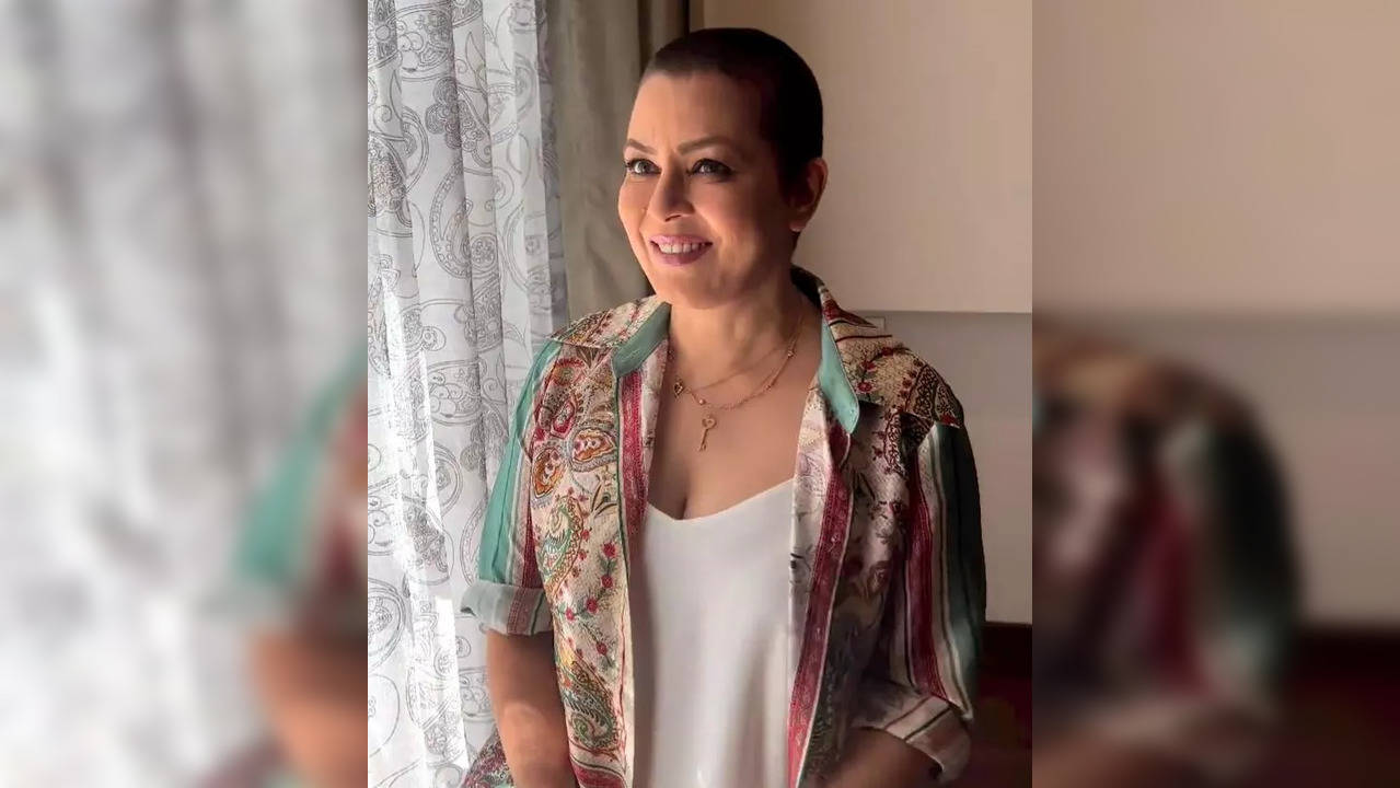 Mahima Chaudhry, however, said in the video that she had no symptom of breast cancer but was diagnosed during a routine check-up.