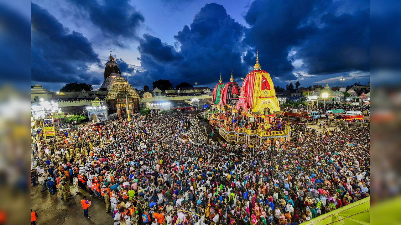 Puri: Devotees gather for the ‘Suna Bhesa’ ritual of Lord Jagannath on the occas...