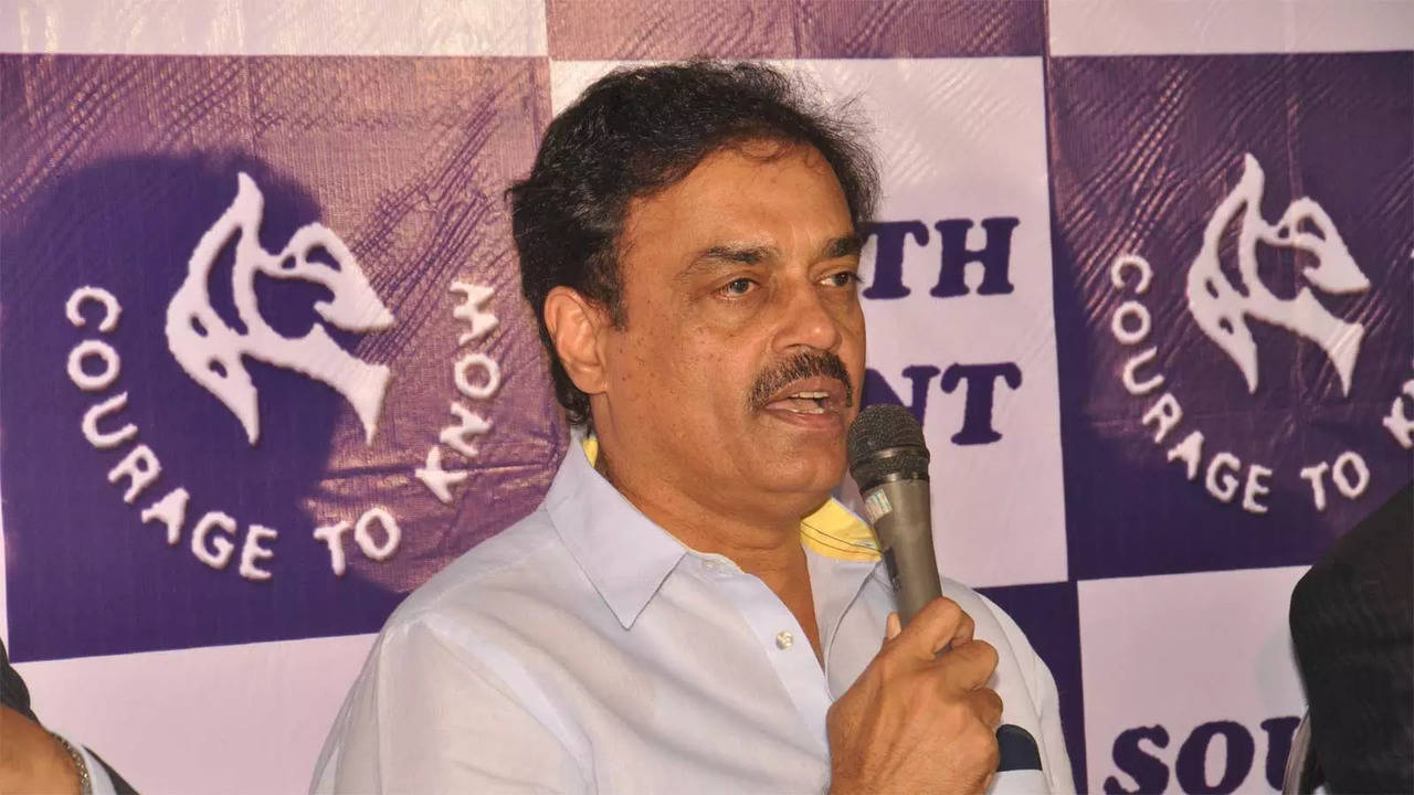 Dilip Vengsarkar wanted 3 changes in India's T20 WC squad