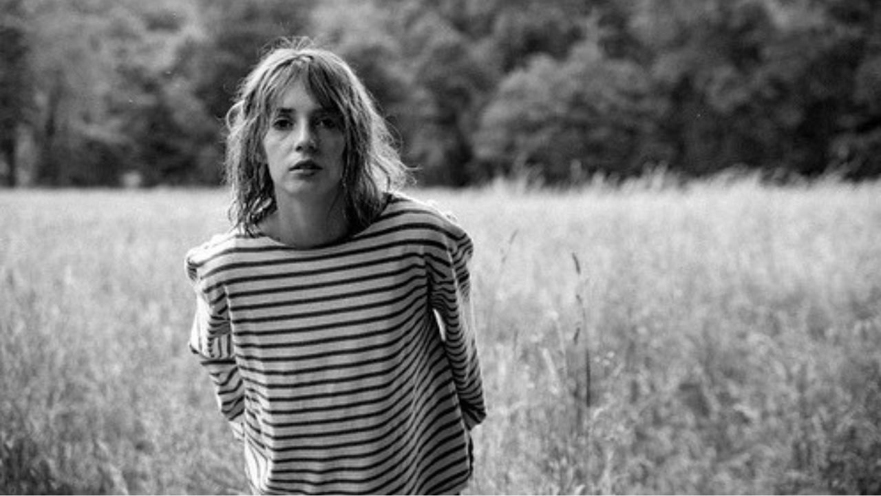 Maya Hawke Wants Her Stranger Things Character To Either Die Or