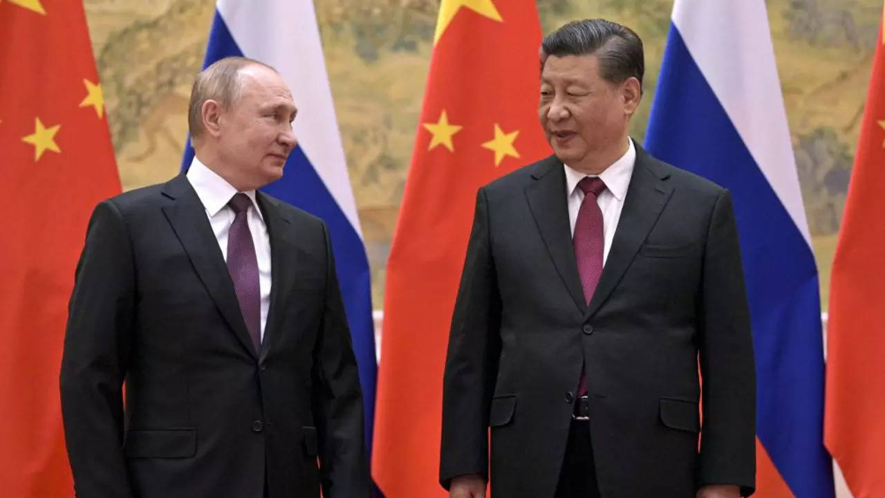 Vladimir Putin and Xi Jinping