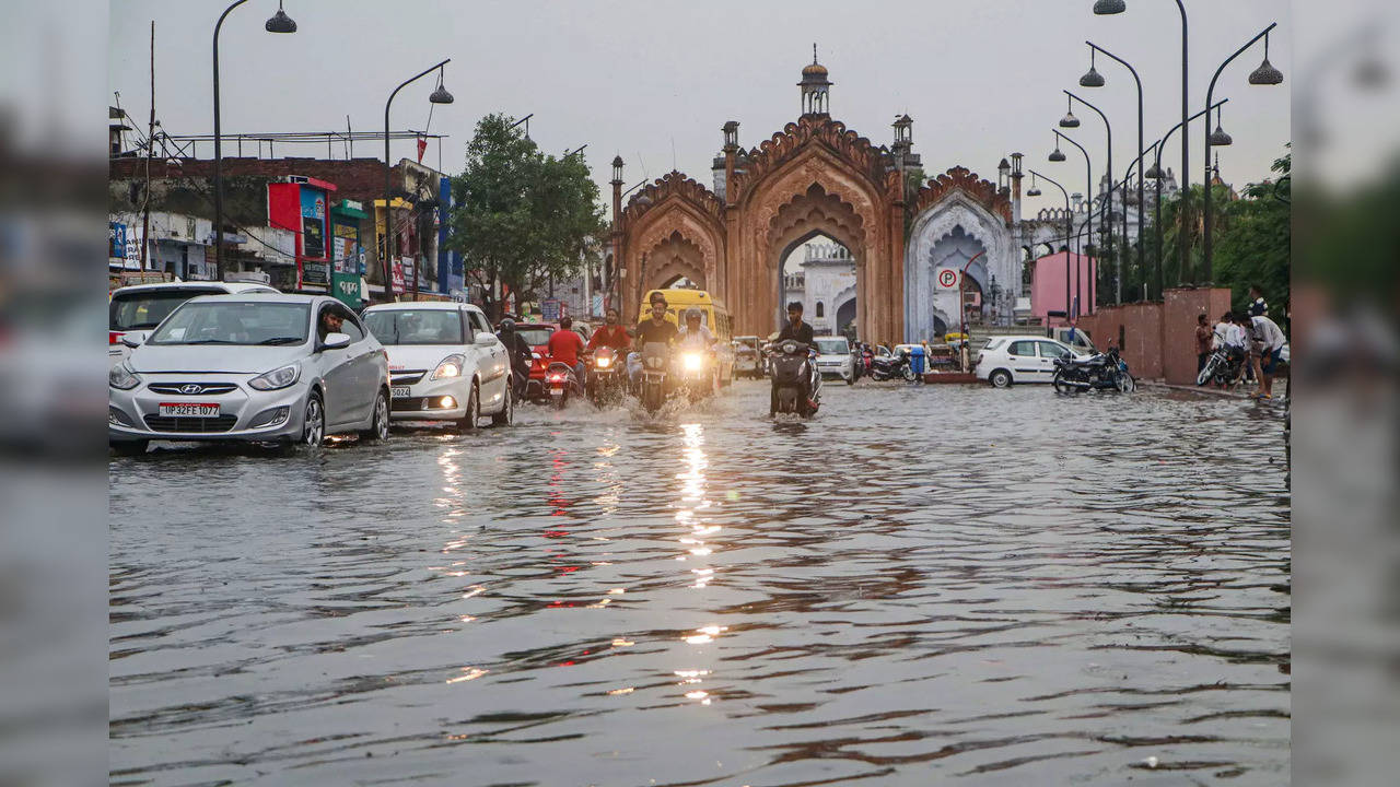 Heavy rains in Lucknow