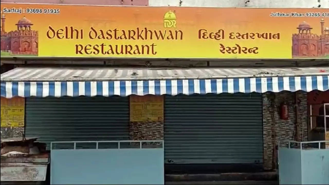 delhi dastarkhan restaurant.