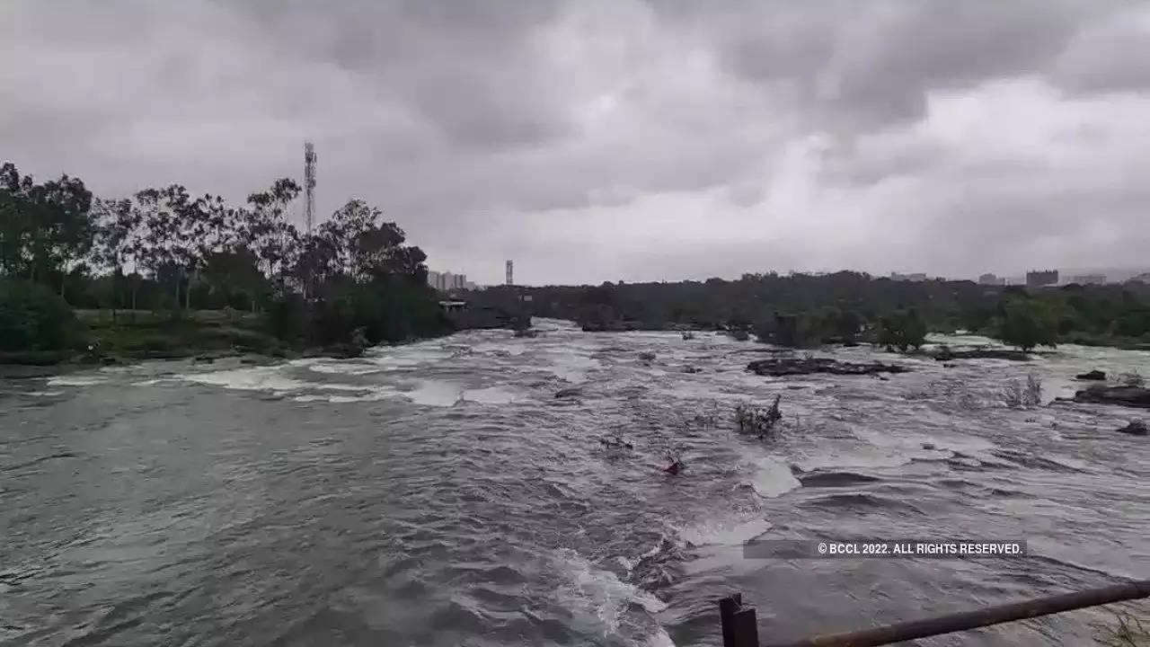 khadakwasla dam bccl