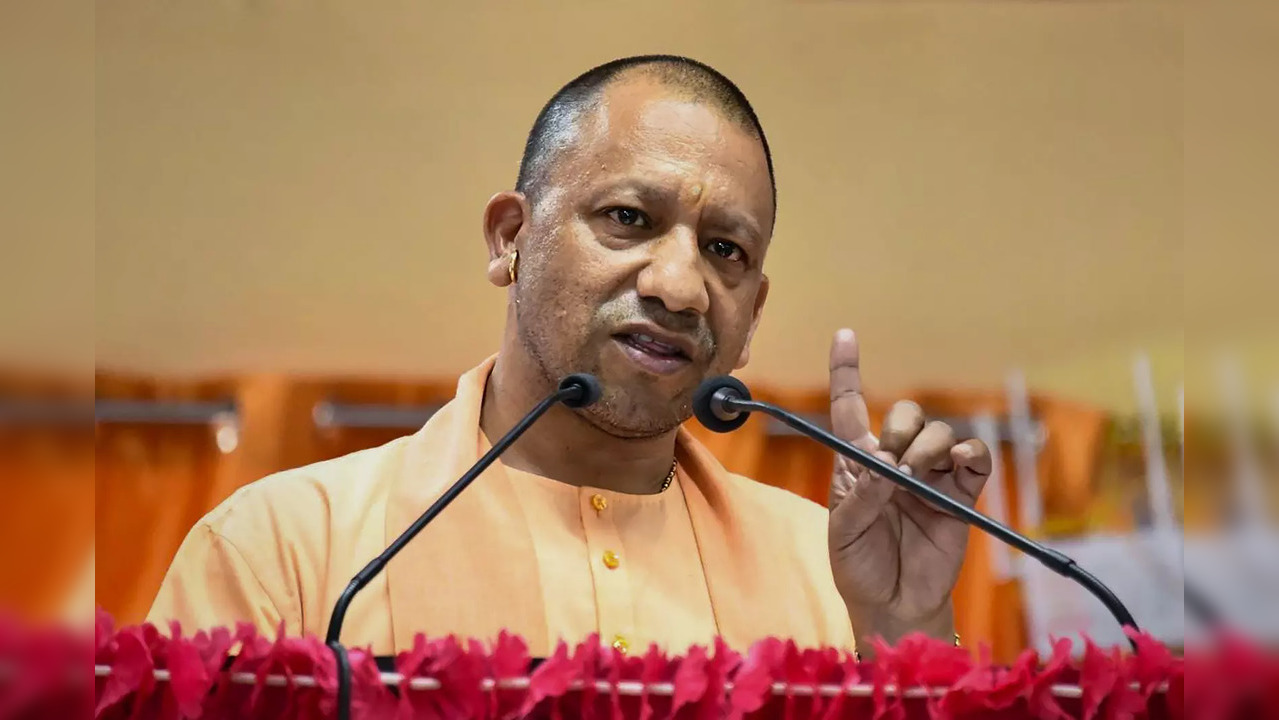 Gorakhpur: Uttar Pradesh Chief Minister Yogi Adityanath speaks during a tribute ...