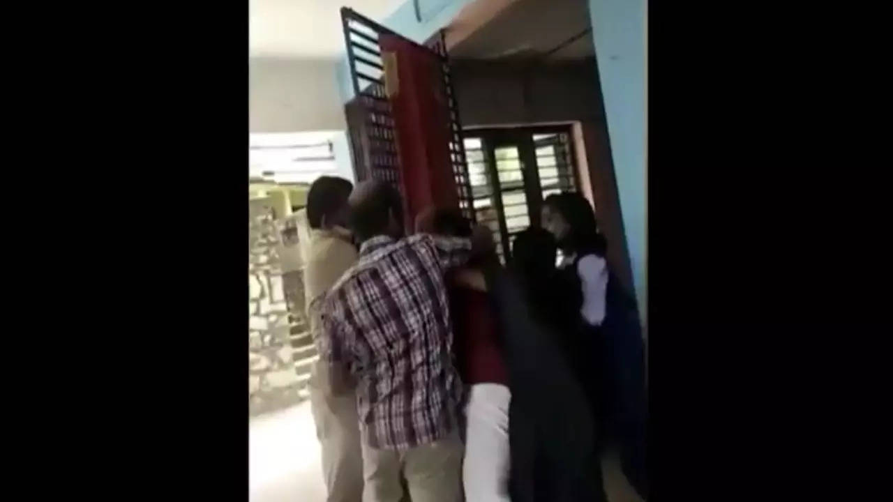 KSRTC tussle incident Kerala