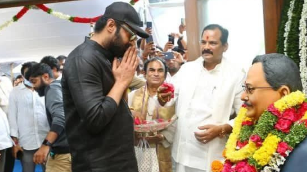 Prabhas Pays Respect To His Late Uncle Actor Krishnam Raju On The 11th ...