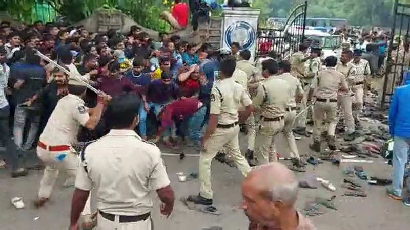 Police had to lathi-charge following stampede at Gymkhana grounds in Hyderabad