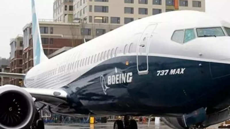 Boeing Max 707