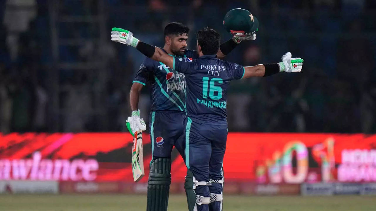 Mohammad Rizwan and Babar Azam orchestrated a 203-run stand for Pakistan in 2nd T02I vs England