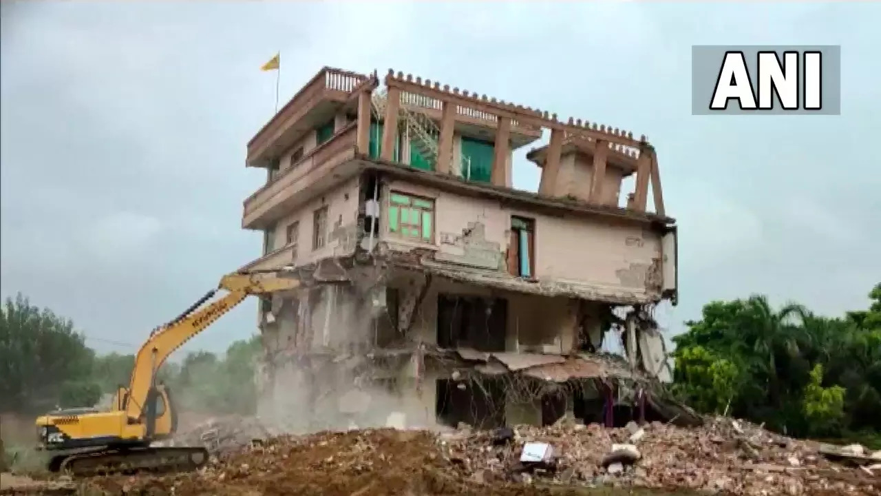 sube gujjar house demolition