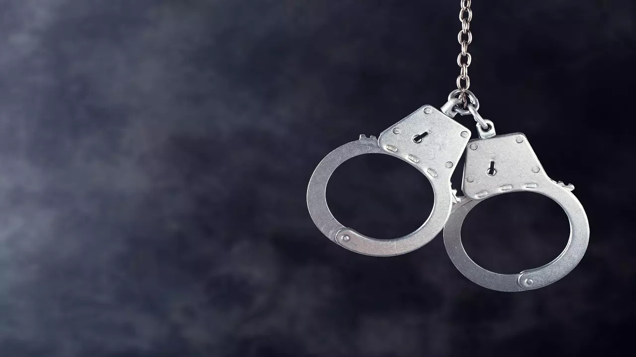 iStock-arrest