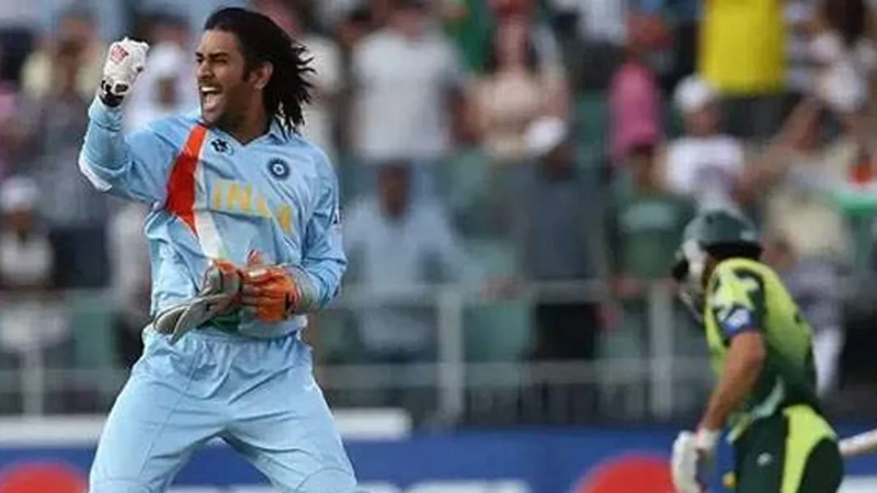 Dhoni 2007 t20 world cup pti