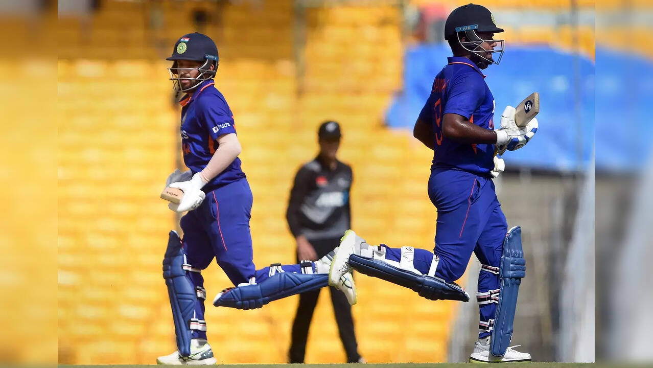 IND A Vs NZ A Live Streaming When And Where To Watch India A Vs New babar-azam-and-dasun-shanaka-pictured-at-the-toss-espncricinfo