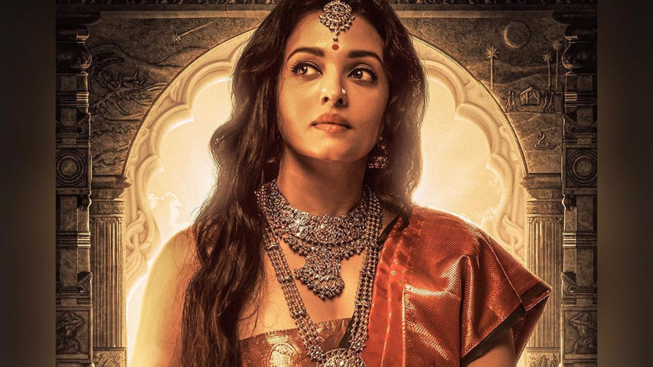 Aishwarya Rai Bachchan opnes up on working with Mani Ratnam for Ponniyin Selvan I