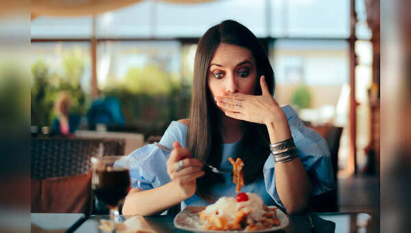 Do burps smell like rotten eggs? Watch out for the risk of THIS serious
