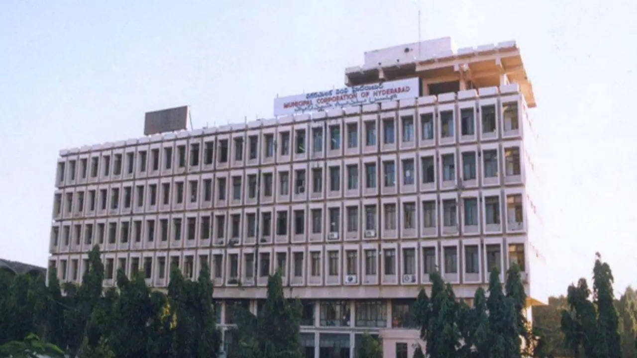 Secretariat building Is The Biggest Tax Defaulter; Owes 391.8 Crore To GHMC
