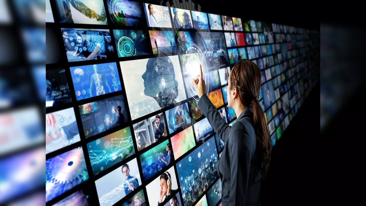 Media & entertainment sector should target to reach $100 bn by 2030: I ...