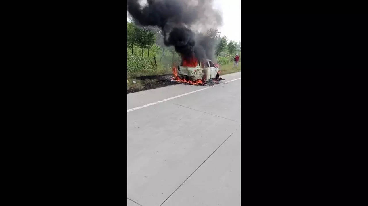 A screen grab from the burning car on Jind-Rohtak national highway.