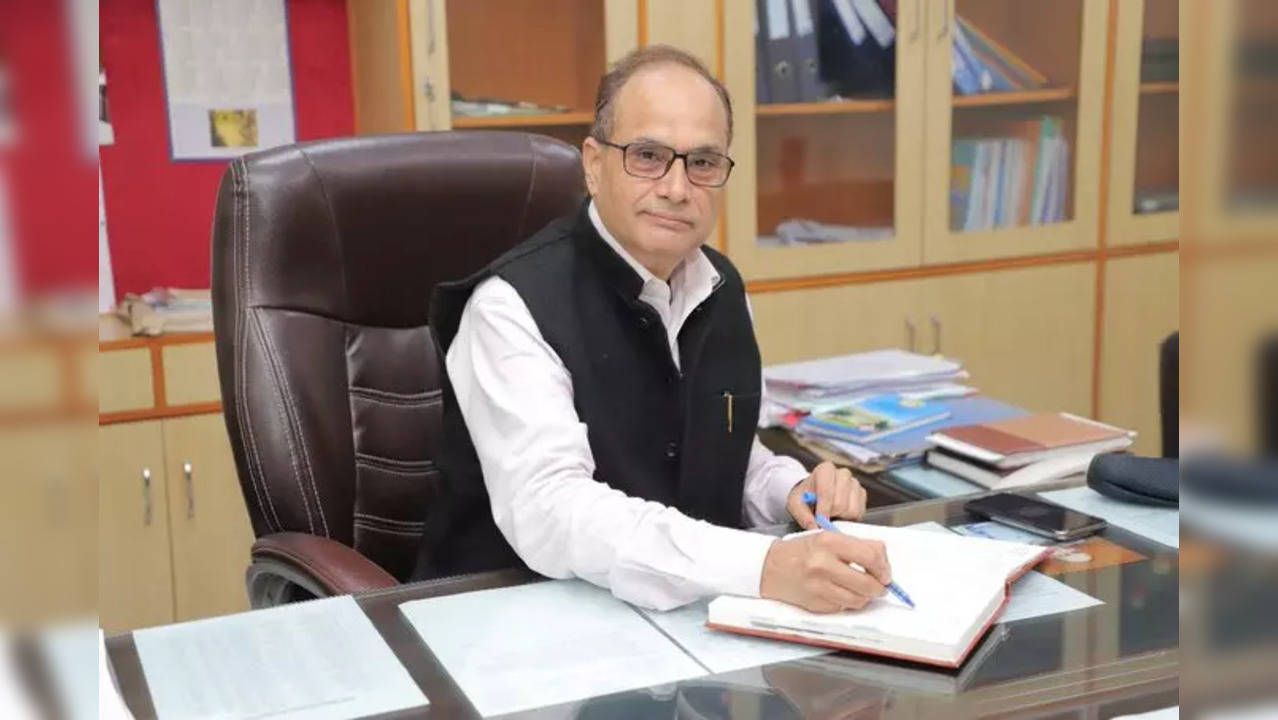 Prof. KK Pant Director IIT Roorkee