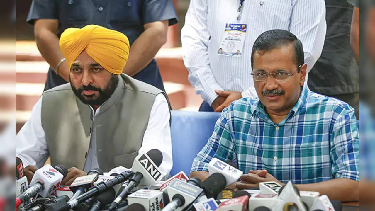 Arvind Kejriwal, Bhagwant Mann