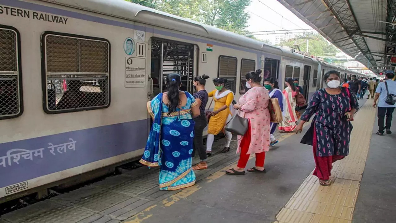 Western Railway to run eight new suburban AC train services in Mumbai