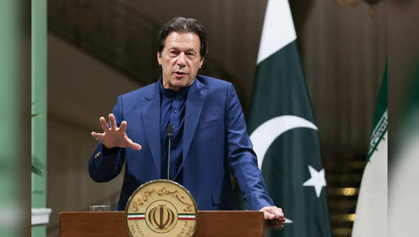 Arrest Warrant Issued Against Former Pakistan Pm Imran Khan Over Threats To Female Judge 2146