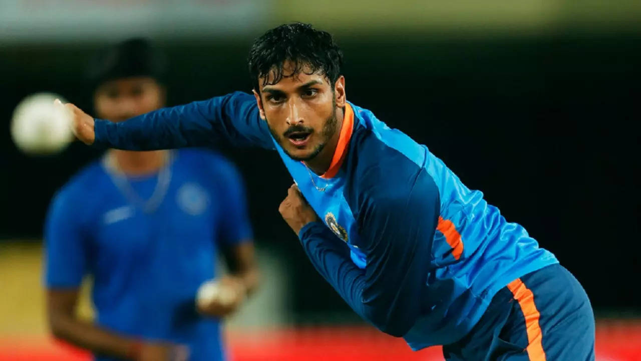 Shahbaz Ahmed becomes India's 247th ODI cricketer, will make his debut  against South Africa in 2nd ODI