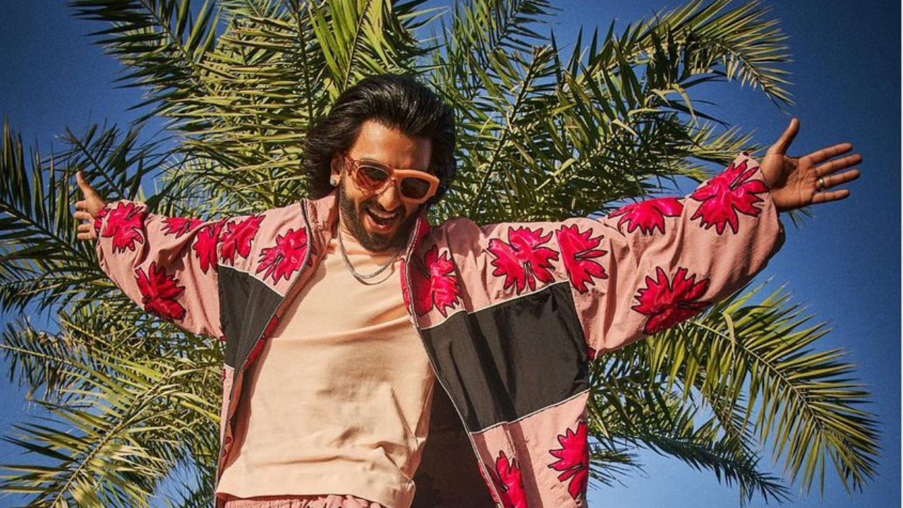 Ranveer Singh dances on 'Khalibali' with basketball legend Shaquille O  Neal, netizens are left in awe - Watch video