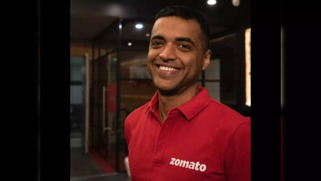 Info Edge founder Sanjeev Bikchandani said Zomato CEO dons the trademark red t-shirt and delivers orders on a motorcycle | Picture courtesy: Twitter/Deepinder Goyal