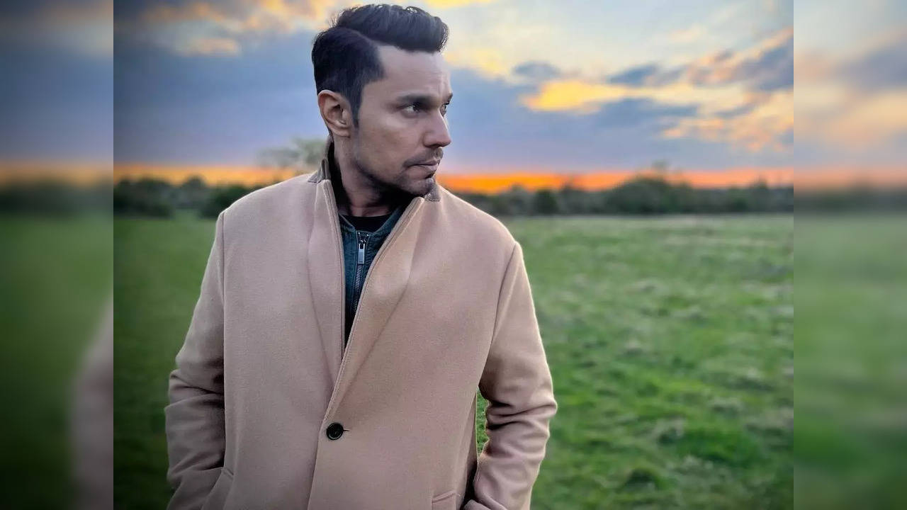 Randeep Hooda REACTS to video of people 'stomping' man-eating tiger: 'Is this a way to treat  national animal?'