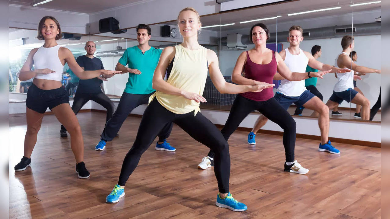 The Benefits of Dance Exercise for Seniors - Physio Ed.