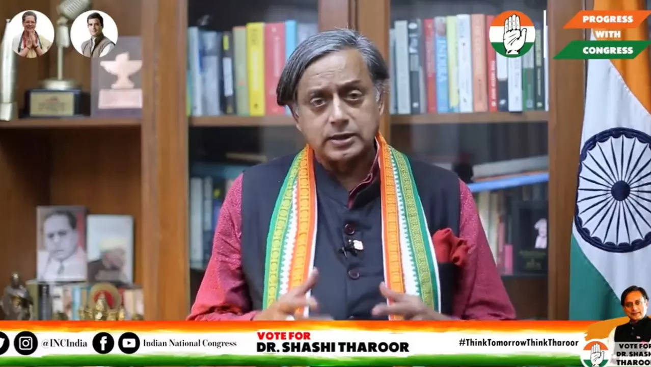 shashi tharoor