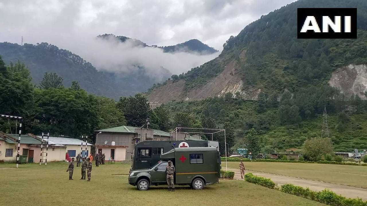 ​A multi-agency search-and-rescue operations by the SDRF, ITBP, Army and IAF was launched ​after 29 climbers went missing following an avalanche