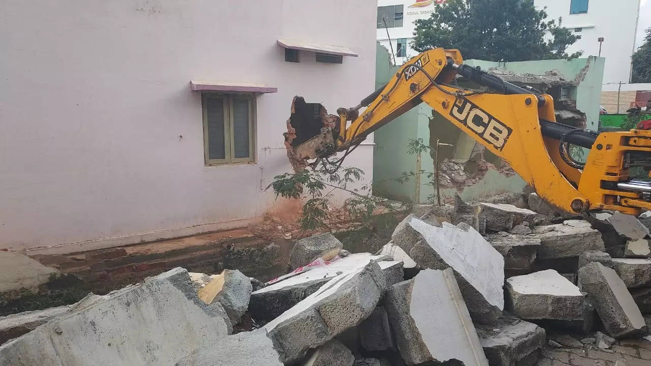 demolition kr puram bengaluru (1)