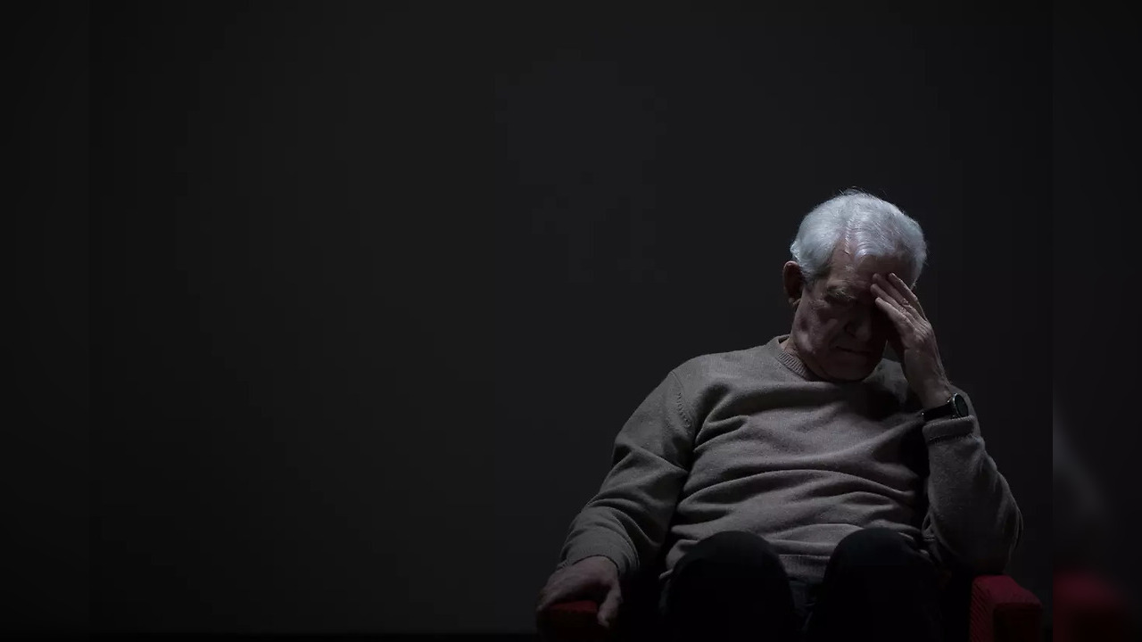 Why is it difficult to diagnose mental health issues in the elderly ...