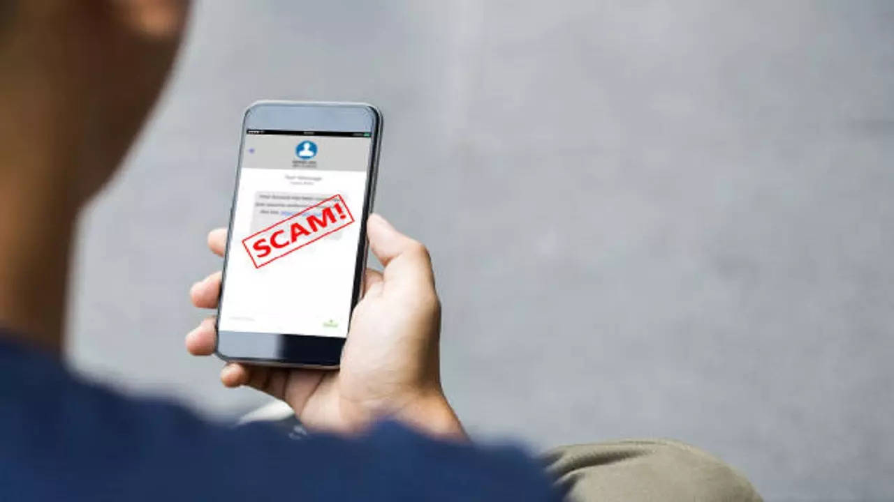 Beware against bank fraud: Scammers can dupe you in different ways