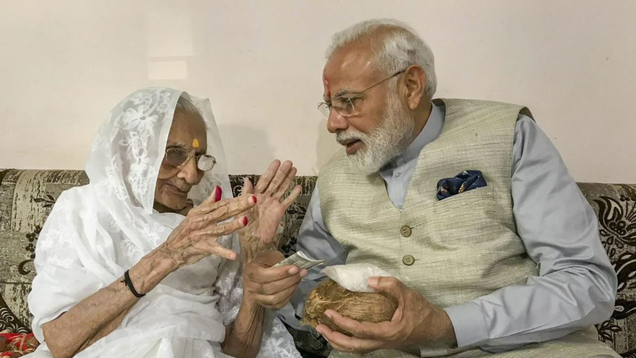 PM Modi with his mother Hiraba.