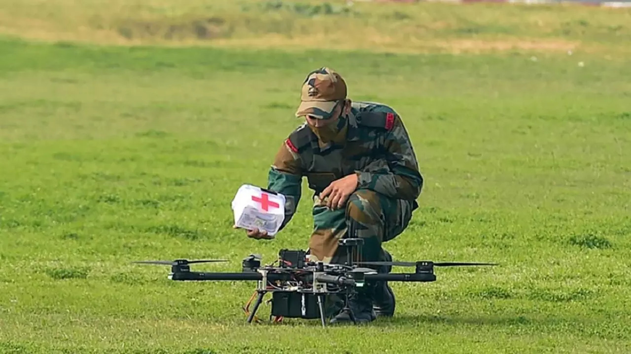 ARMY-DAY-DRONES pri