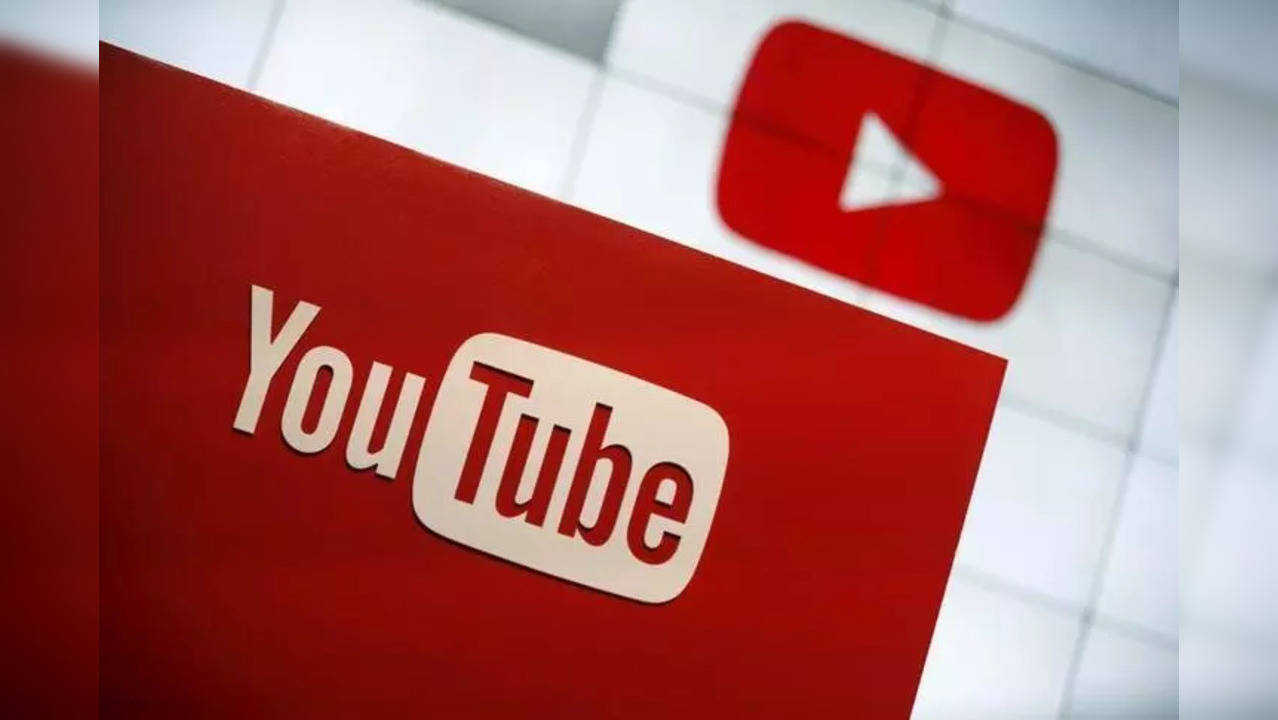 YouTube rolls out iPhone widgets to open subscriptions search.