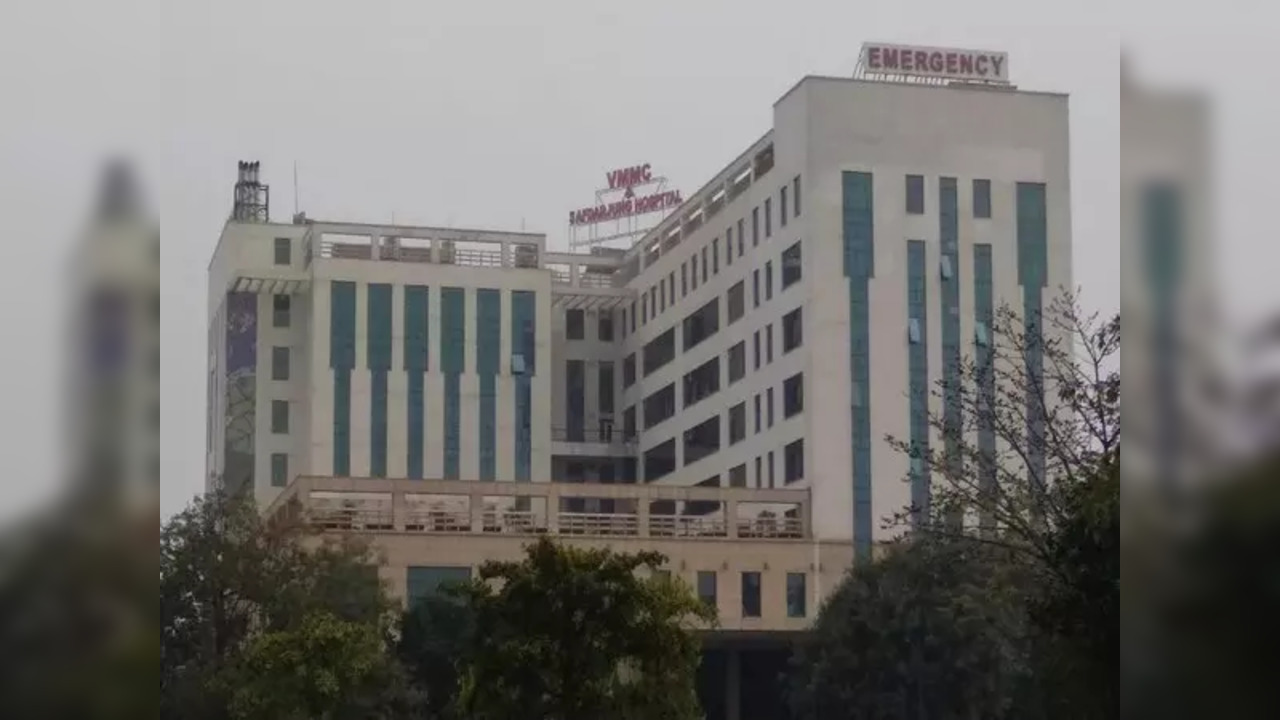 Safdarjung Hospital Delhi - ANI