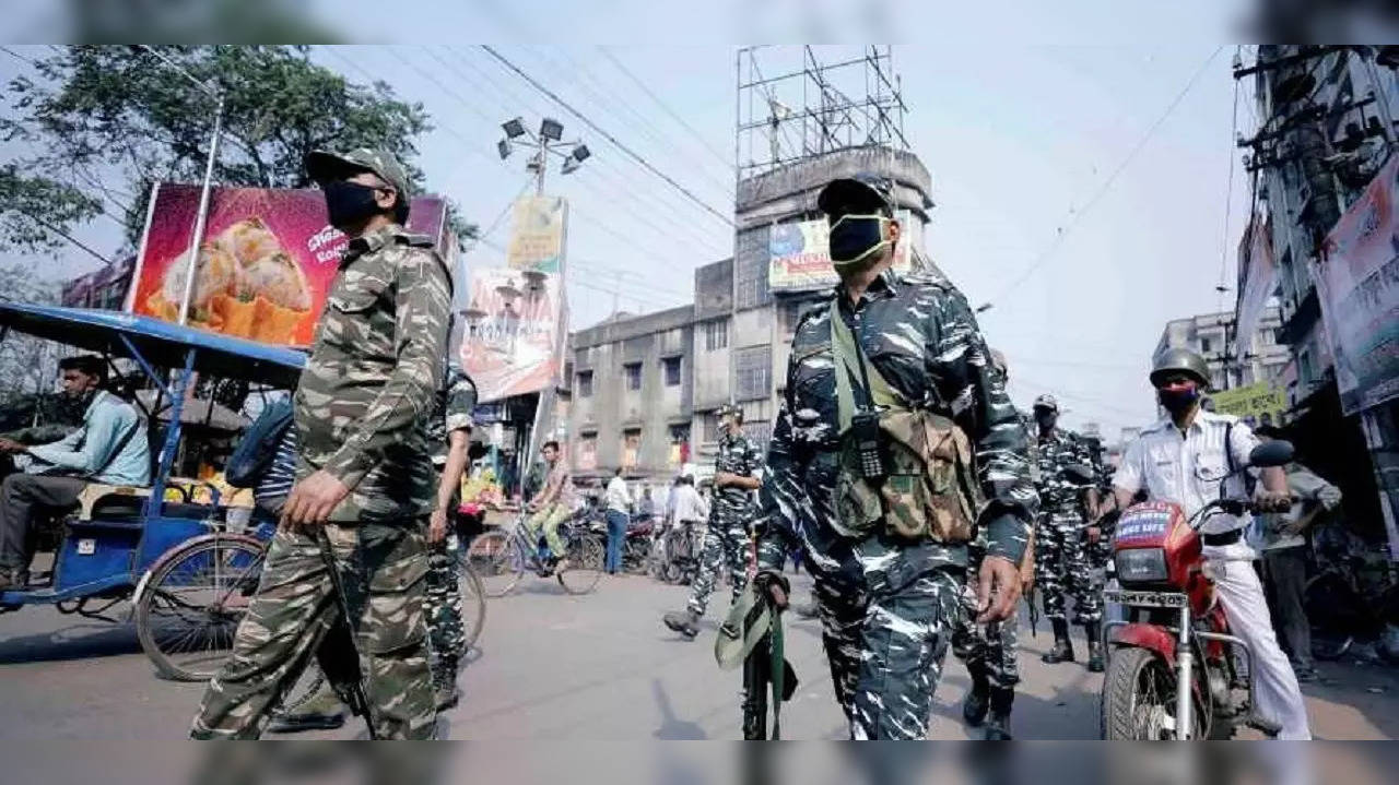 ​Paramilitary jawans in West Bengal