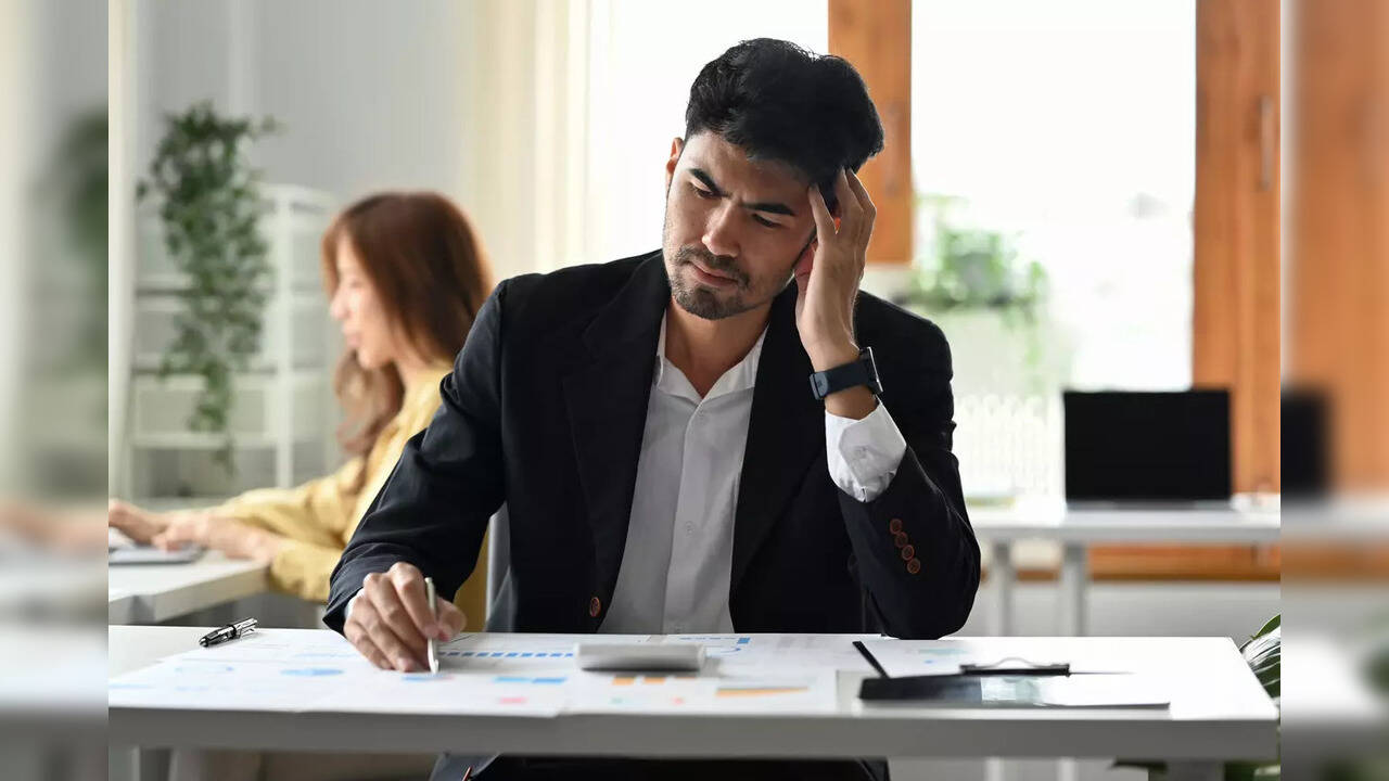 The mustknow dangerous side effects of eating a lowcarb diet Health