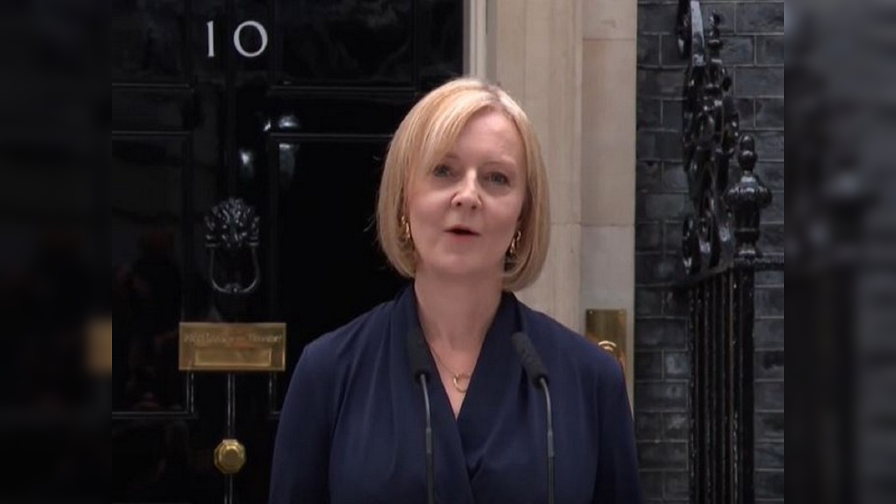 Liz Truss resigns as British PM LIVE updates Truss exits office after just 45 days as UK PM