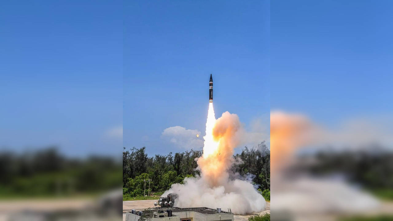 India Successfully Test-fires Nuclear-capable Ballistic Missile Agni ...