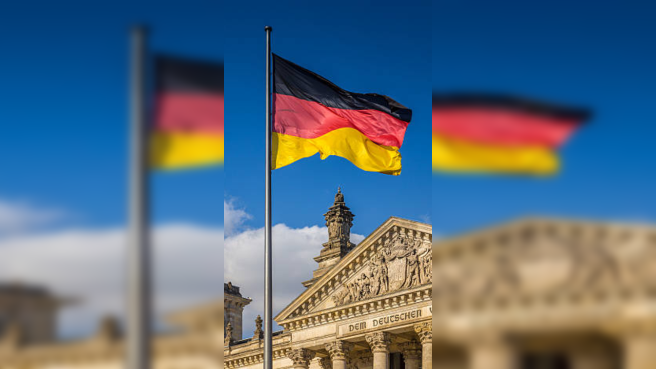 Wie Deutschland plant, qualifizierte Ausländer anzuziehen und einen 85-Milliarden-Dollar-Schaden für die Wirtschaft zu vermeiden