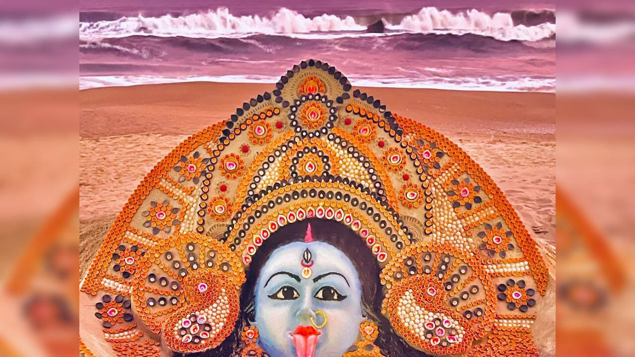 'Happy Diwali' Sudarsan Pattnaik unveils stunning sand art of Goddess