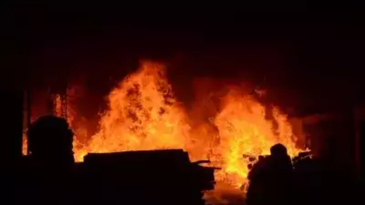 palghar fire